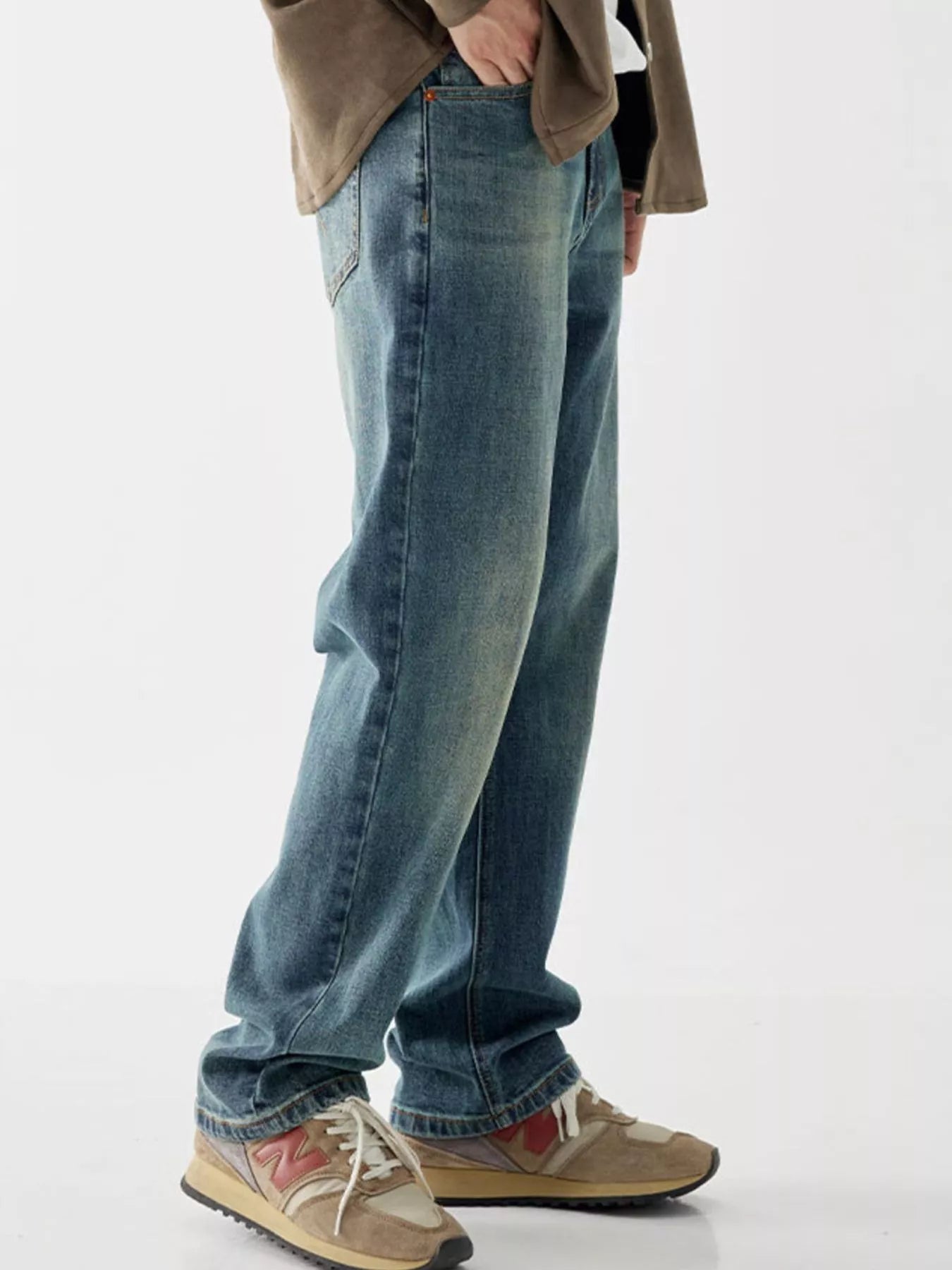 Men's light wash jeans vintage loose fit denim waist sizes 28-32