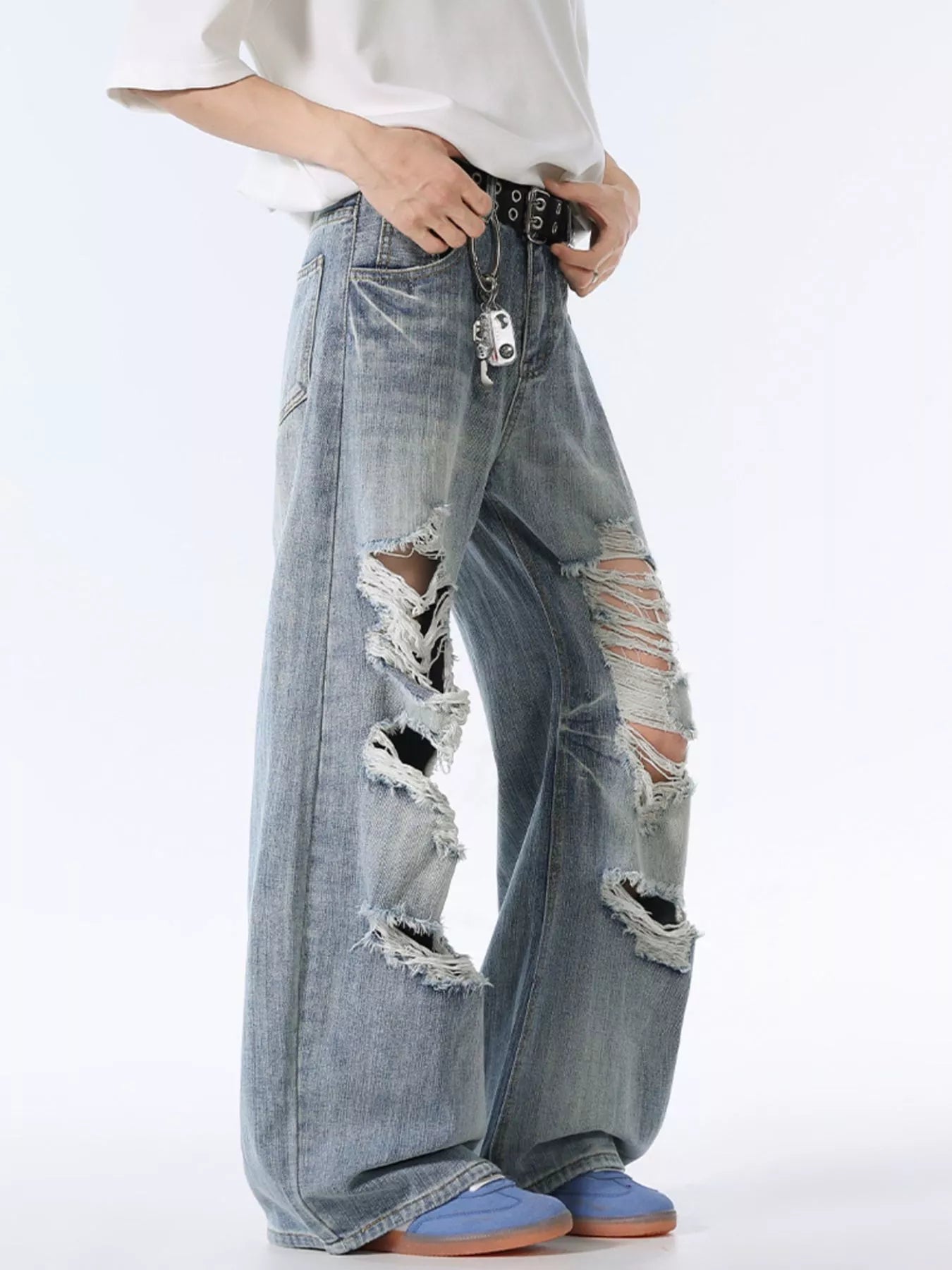 Men's trashed jeans blue oversized wide leg distressed denim