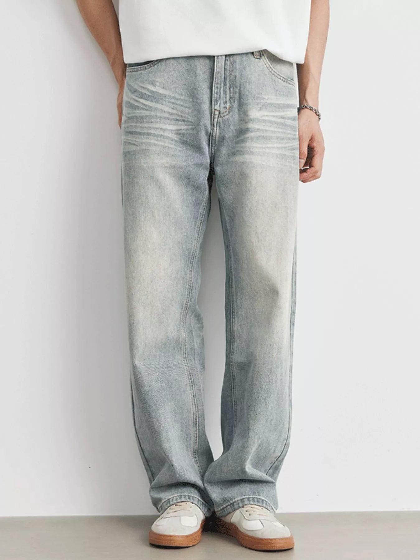 Vintage wash jeans men's loose fit light blue waist sizes 28-32