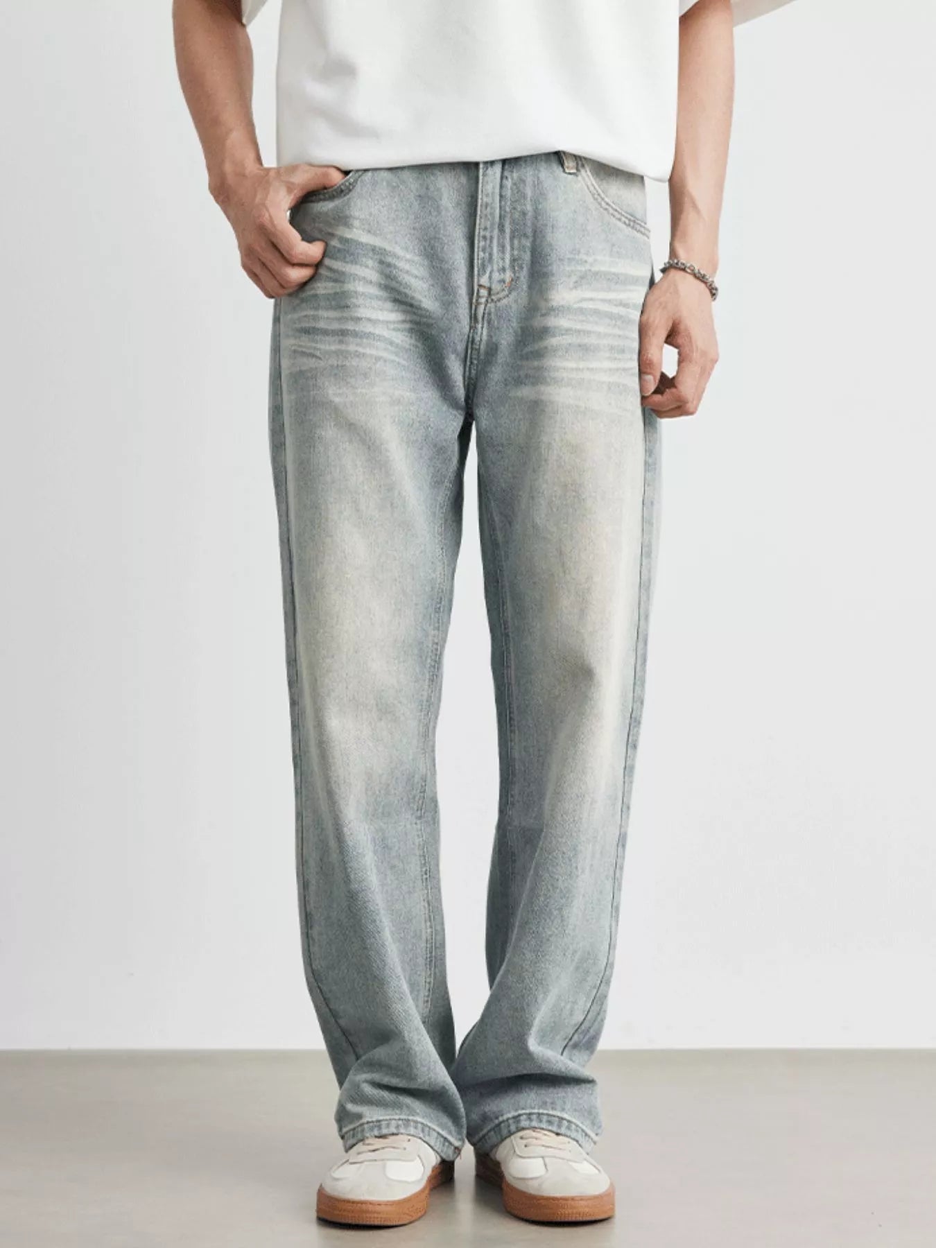 Vintage wash jeans men's loose fit light blue waist sizes 28-32