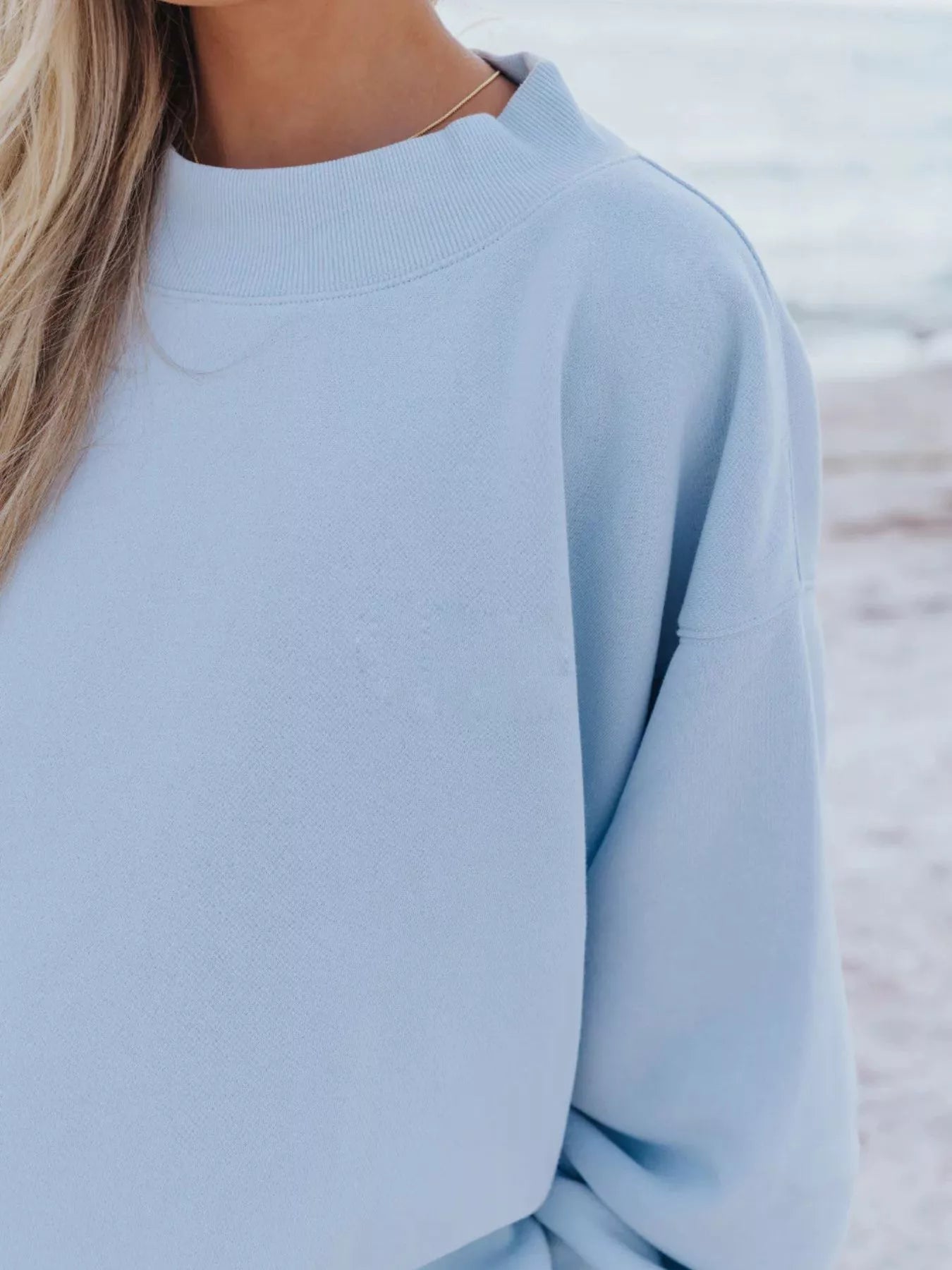 Women's shorts and sweatshirt set relaxed two-piece outfit